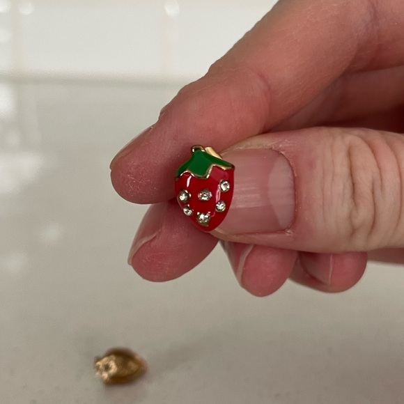 Strawberry Stud Earrings - Picture 4 of 4